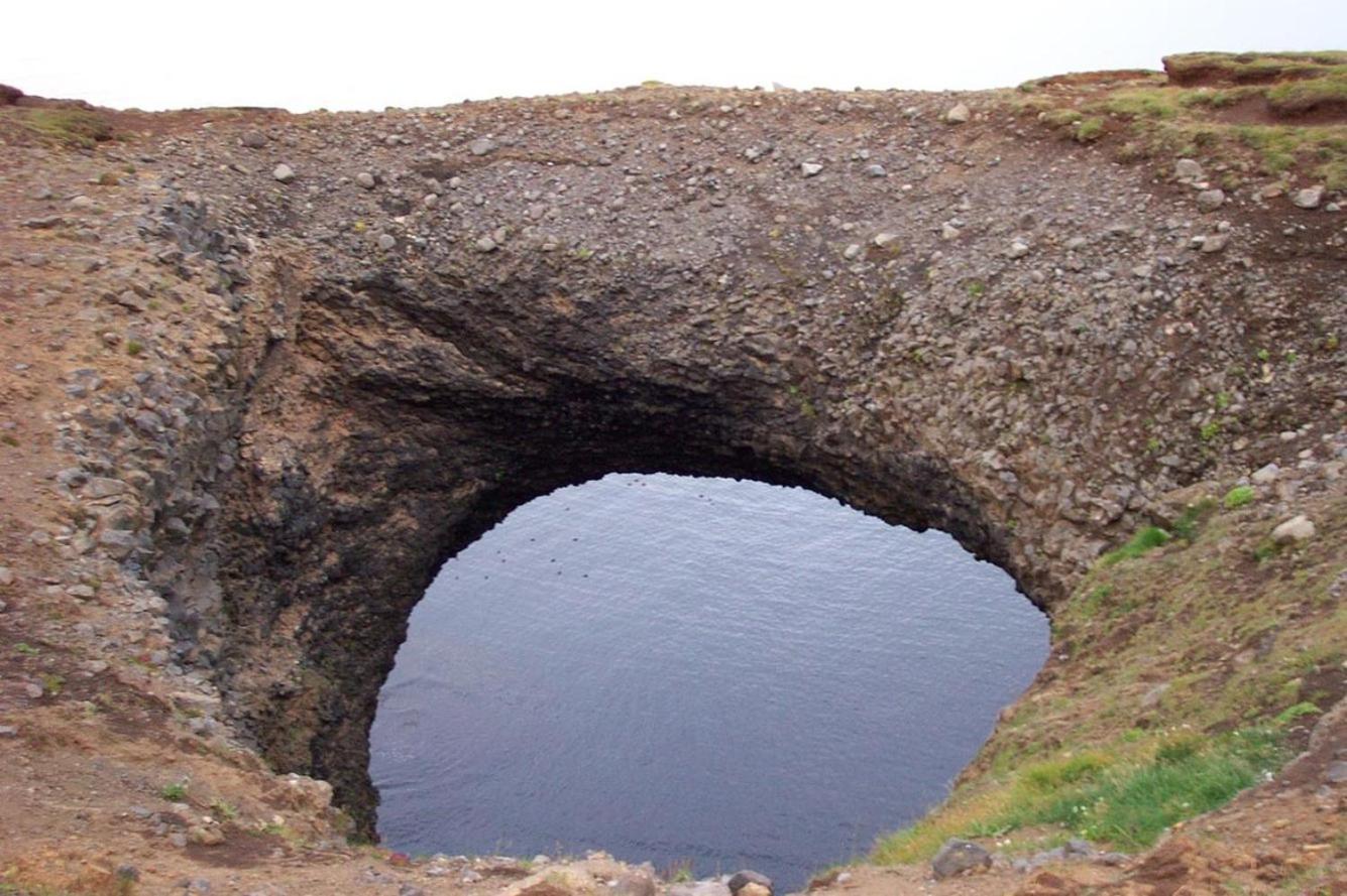 Cave Apartment Thorshofn Luaran gambar
